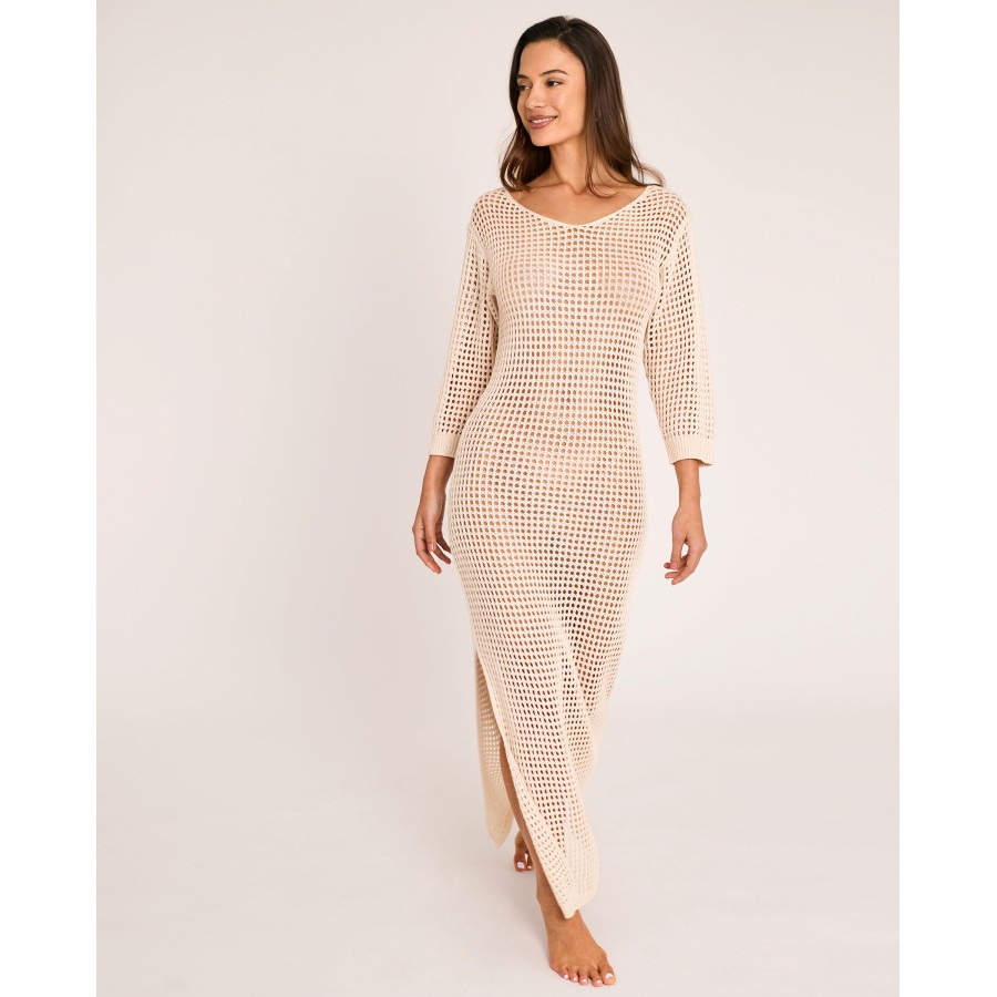 LONG-SLEEVED KNIT DRESS