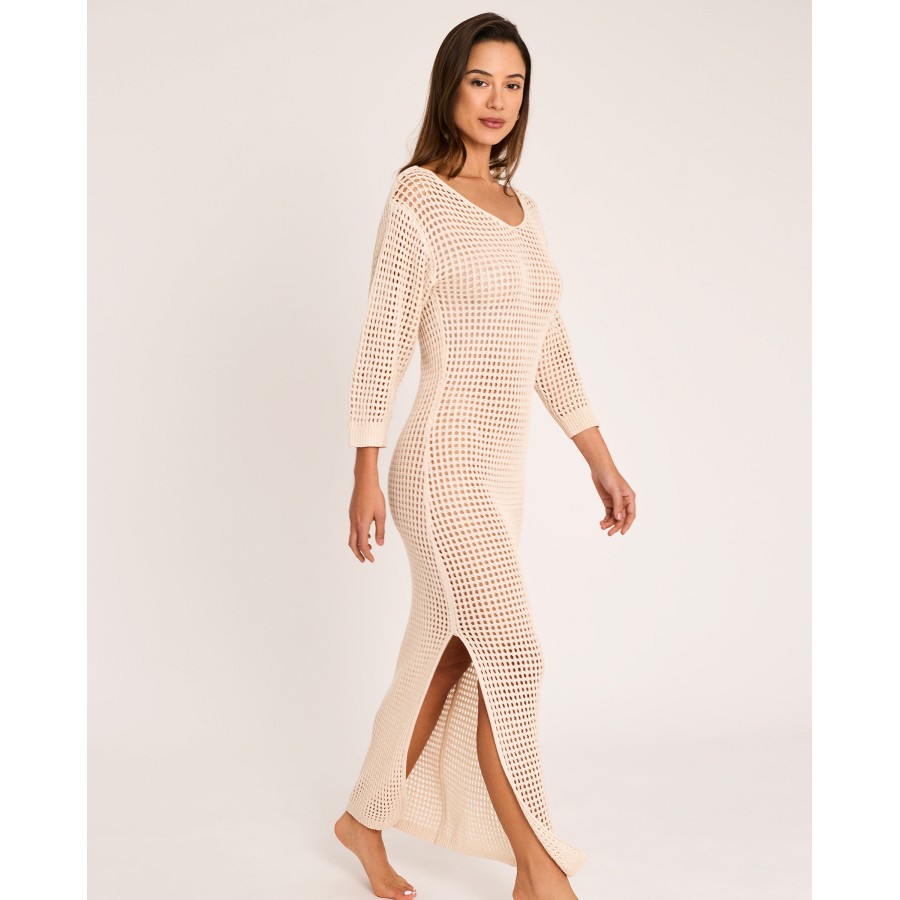 LONG-SLEEVED KNIT DRESS